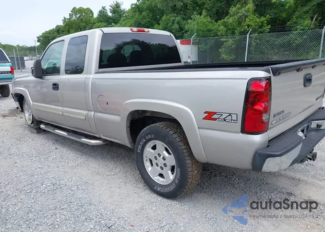 2005 Chevrolet Silverado K1500 из США, поврежденный, VIN 1GCEK19ZX5Z318640